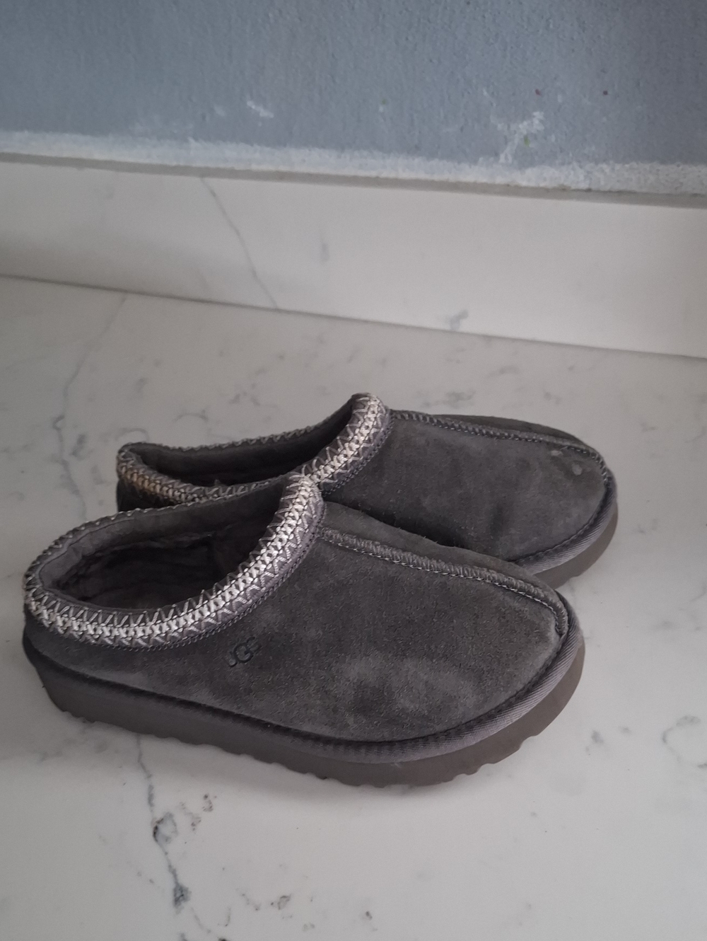 UGG Tasman Women’s Cozy Grey Suede Slip-On Clog